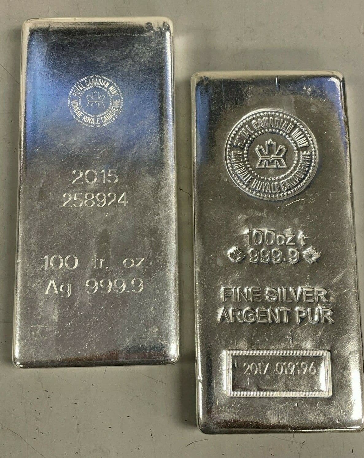 https://static.bullionmatch.com/royalty-precious-metals--100-Oz-Silver-RCM_2023_frontback-pic.jpg