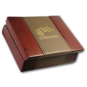 https://www.images-apmex.com/images/products/2009-w-1-oz-proof-gold-buffalo-w-box-coa_56888_var.jpg
