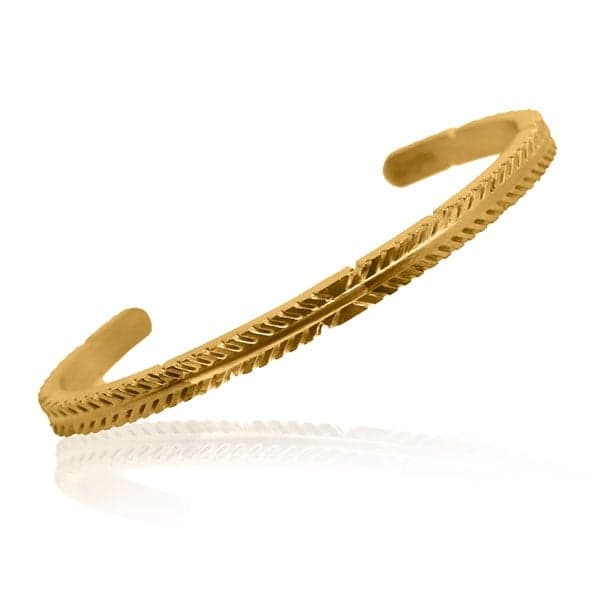 https://www.moneymetals.com/images/products/32.4grams-gold-bangle-embelished-tribal.jpg