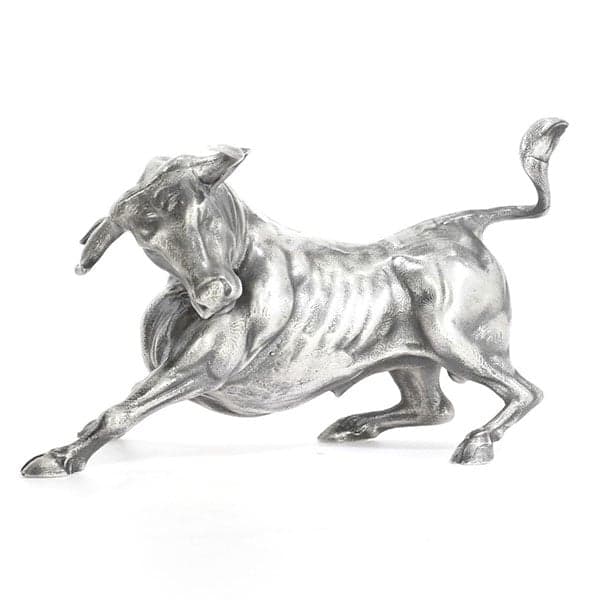 https://www.moneymetals.com/images/products/8oz-sterling-silver-statue-troy-bull-front.jpg