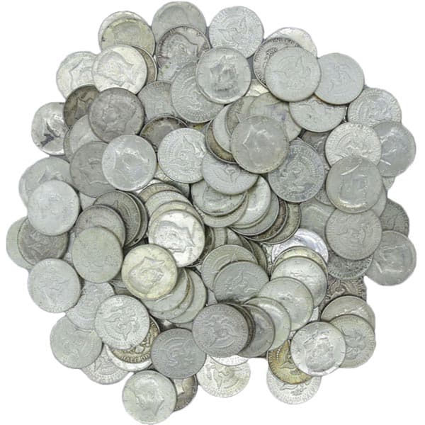 https://www.moneymetals.com/images/products/90percent-silver-kennedy-half-dollars-coin-group.jpg