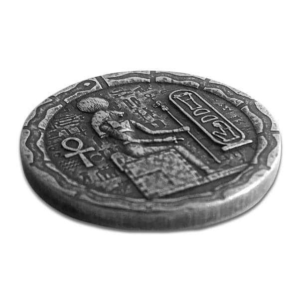 https://www.moneymetals.com/images/products/half-oz-silver-egyptian-rounds-bastet-edge.jpg